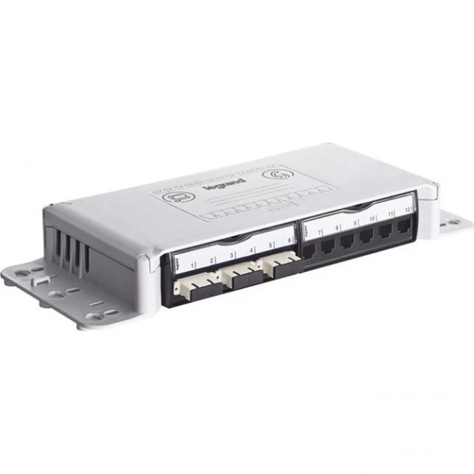 Распределительная коробка LEGRAND неукомплектованная категория 6а/6/5е LCS² 033540 Распределительная коробка LEGRAND неукомплектованная категория 6а/6/5е LCS² 033540
